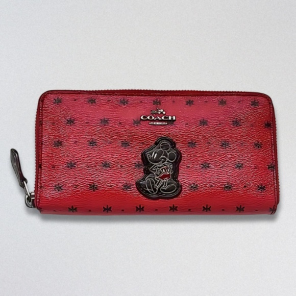 Coach Mickey Mouse Prairie Wallet Bandana Print Full Zip Pebble Leather Red W OS - Picture 3 of 16